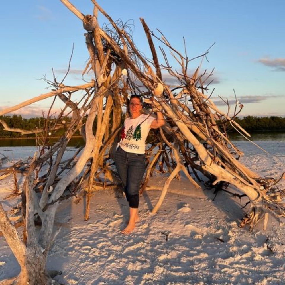 Meet your Posher, Dawn